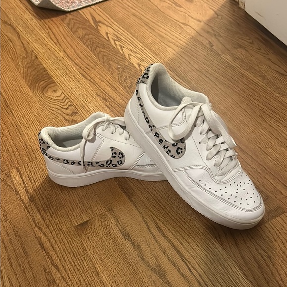 Nike Court Vision Low Leopard Swoosh White Women's - Picture 5 of 7